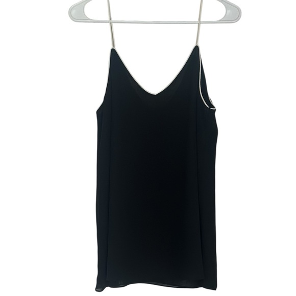 Blaque Label Tops - Blaque Label Black V Neck Cami Tank Top Large NWT Minimalist Basic